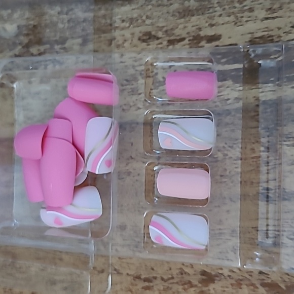 2/$16 Matte Pink Hearts Press On Nails - Picture 14 of 15